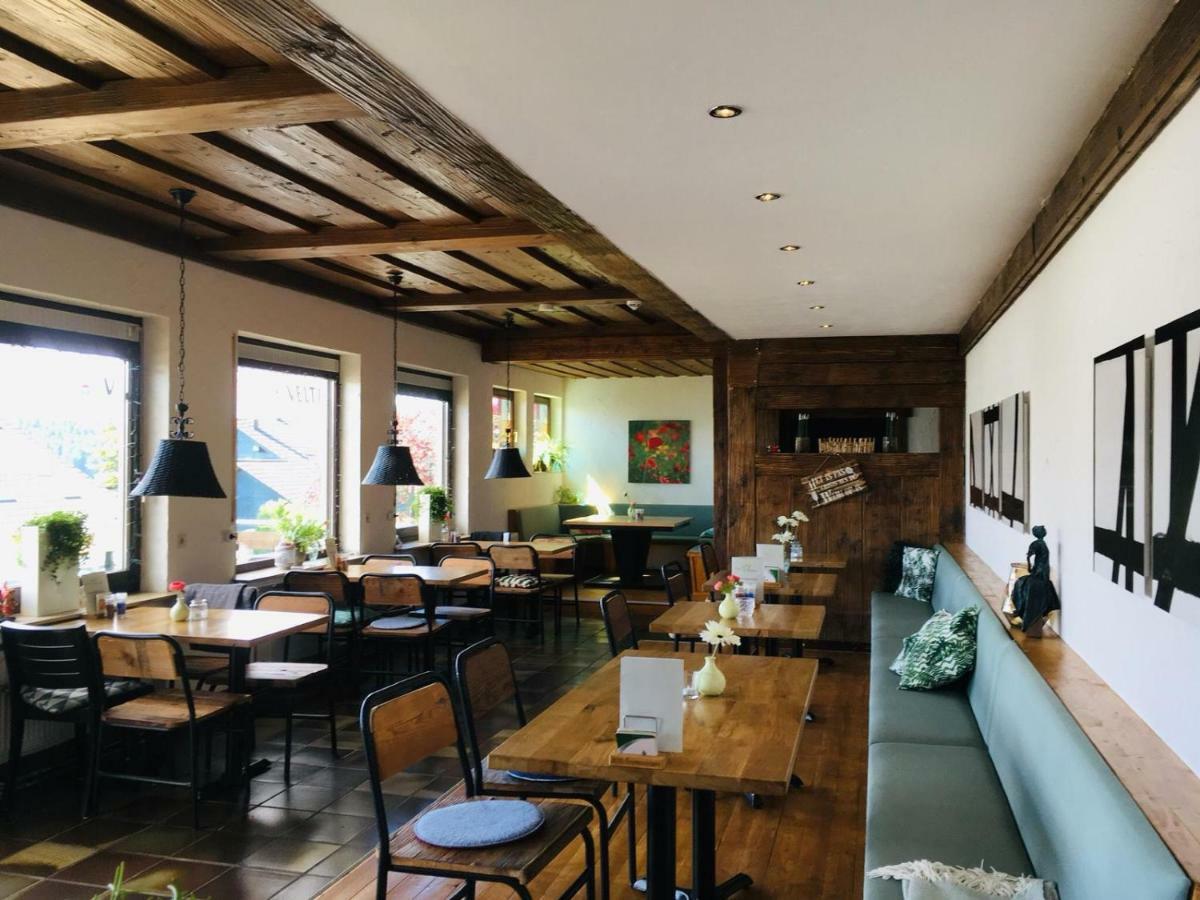Hotel Suedhang Niedersfeld Экстерьер фото